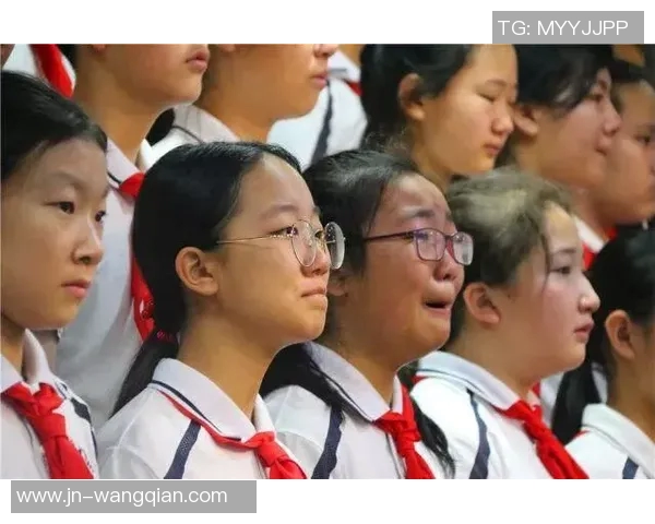 张昊的成长之路：从普通少年到篮球场上的璀璨明星