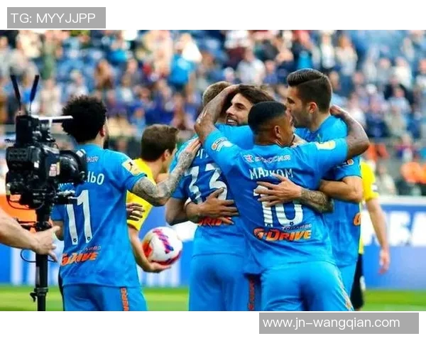 法乙梅斯主场迎战索肖争夺关键积分全力以赴展现球队实力 法乙梅斯主场迎战索肖争夺关键积分全力以赴展现球队实力