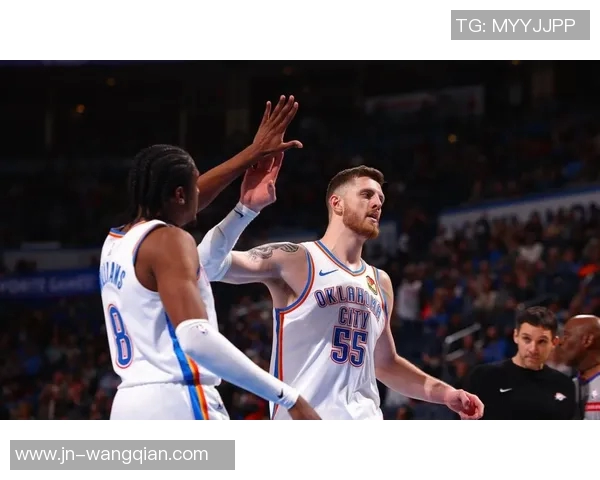 雷霆与采尔特人激战正酣谁将赢得这场精彩对决的胜利