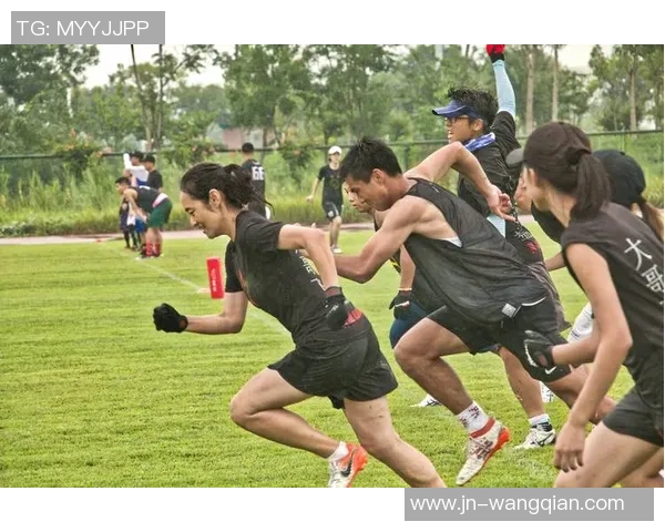 飞盘节奏新高杭州飞盘队勇夺全国冠军展现实力与风采 飞盘节奏新高杭州飞盘队勇夺全国冠军展现实力与风采