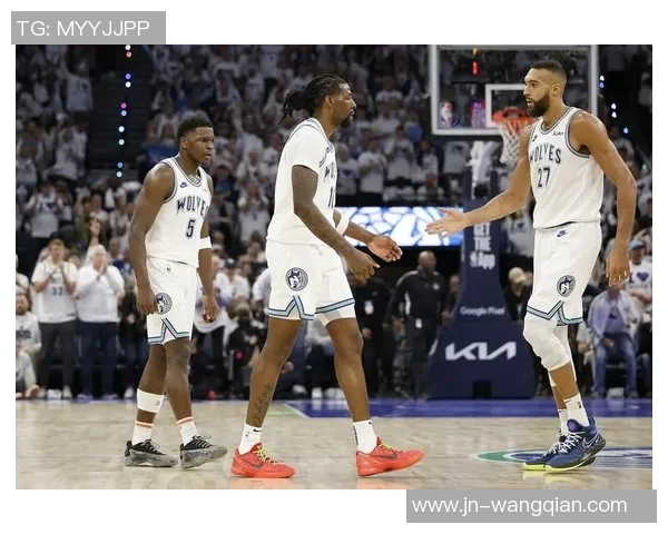 2018年NBA常规赛老鹰对阵森林狼精彩回顾与赛后分析 2018年NBA常规赛老鹰对阵森林狼精彩回顾与赛后分析